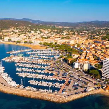 4 Etoiles Port Marine Apartment *